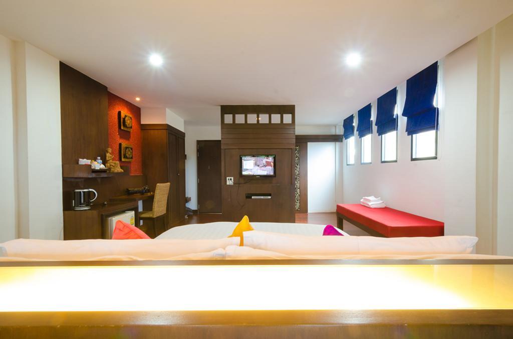 Nicha Suite Hua Hin Hotel Værelse billede